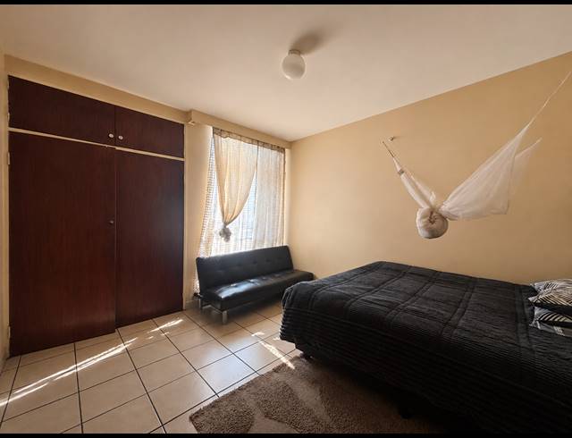 2 BEDROOM APARTMENT FOR SALE IN VEREENIGING CENTRAL